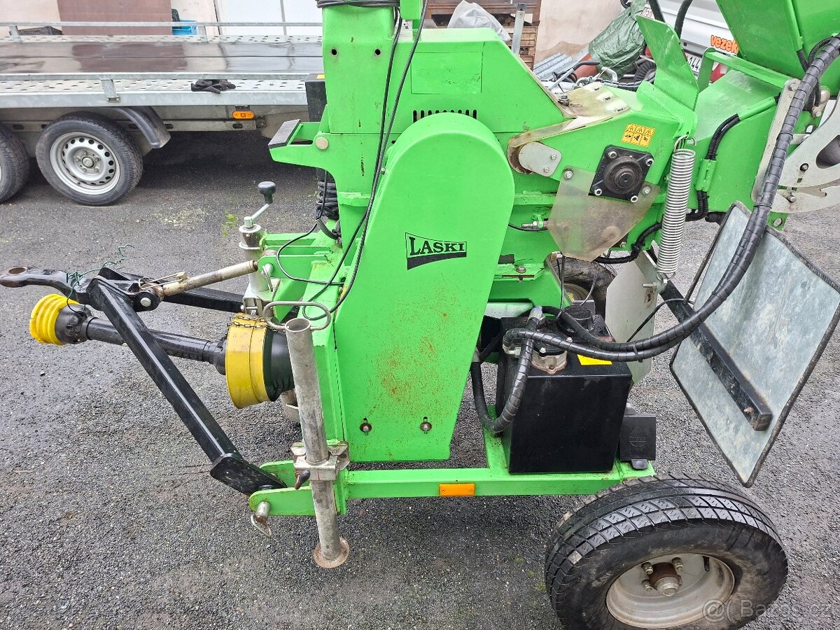 Laski LS 100 T štěpkovač za traktor - 8