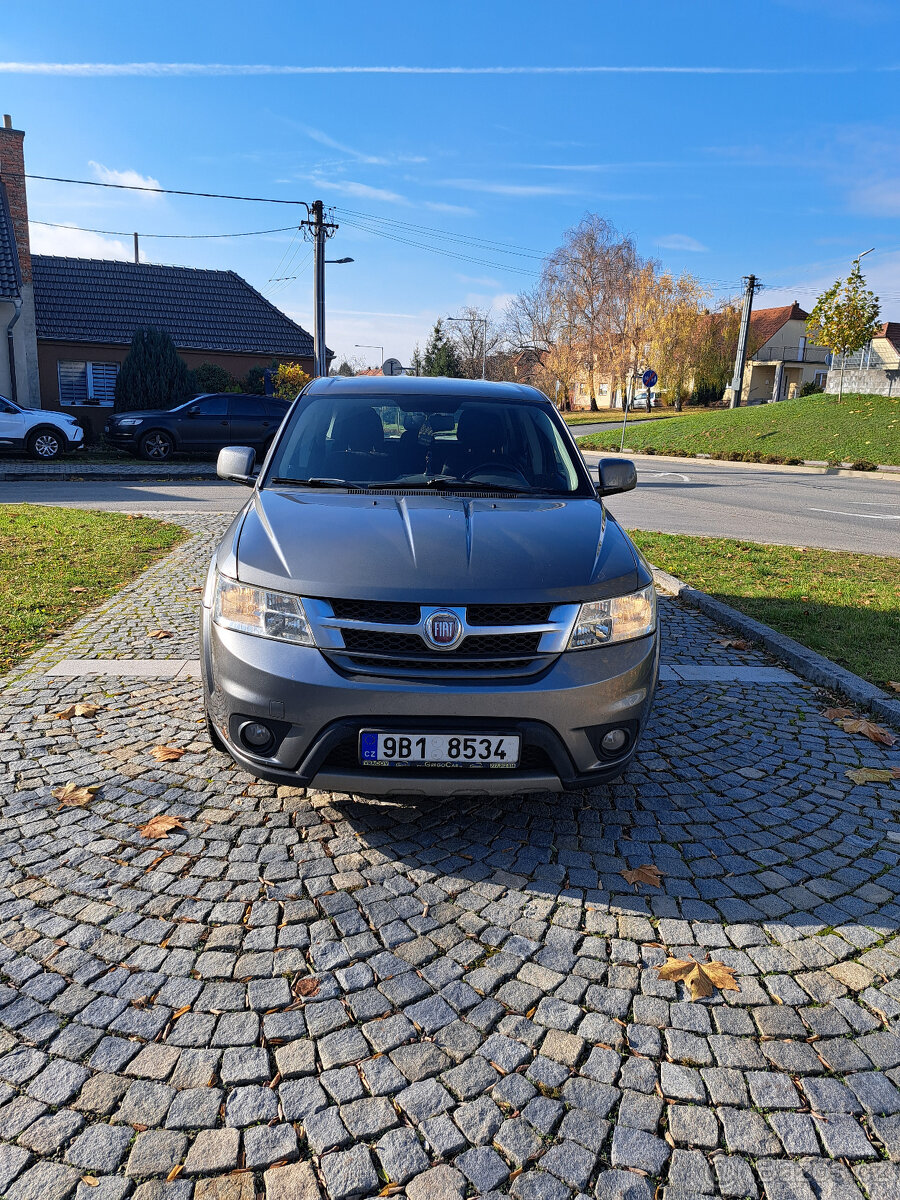 Fiat Freemont - 8