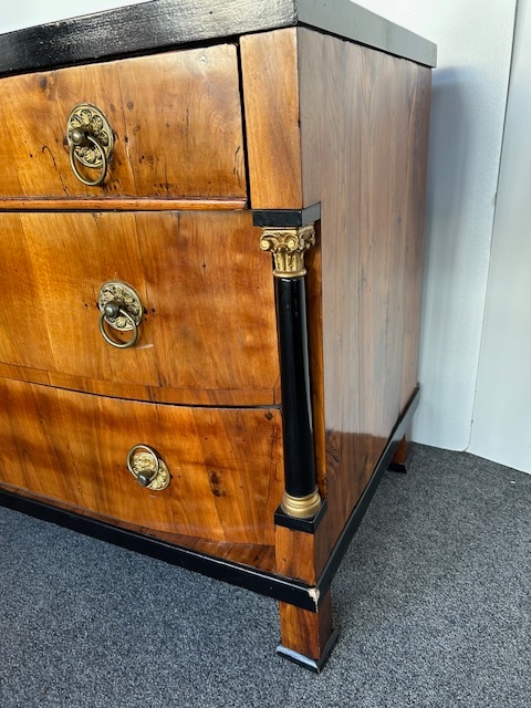 Komoda biedermeier hezký model. - 8