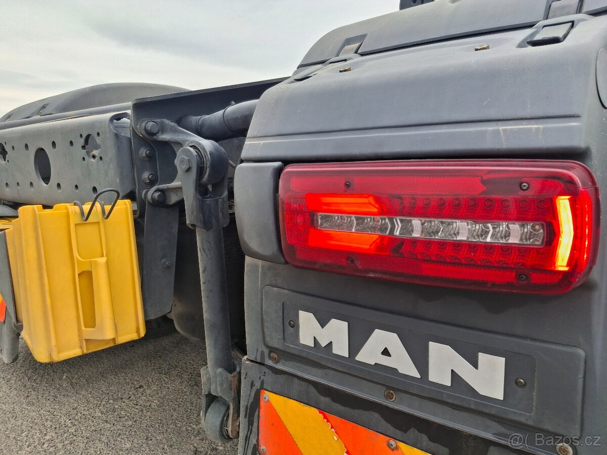 Man TGX 28.500 6x2 - 8