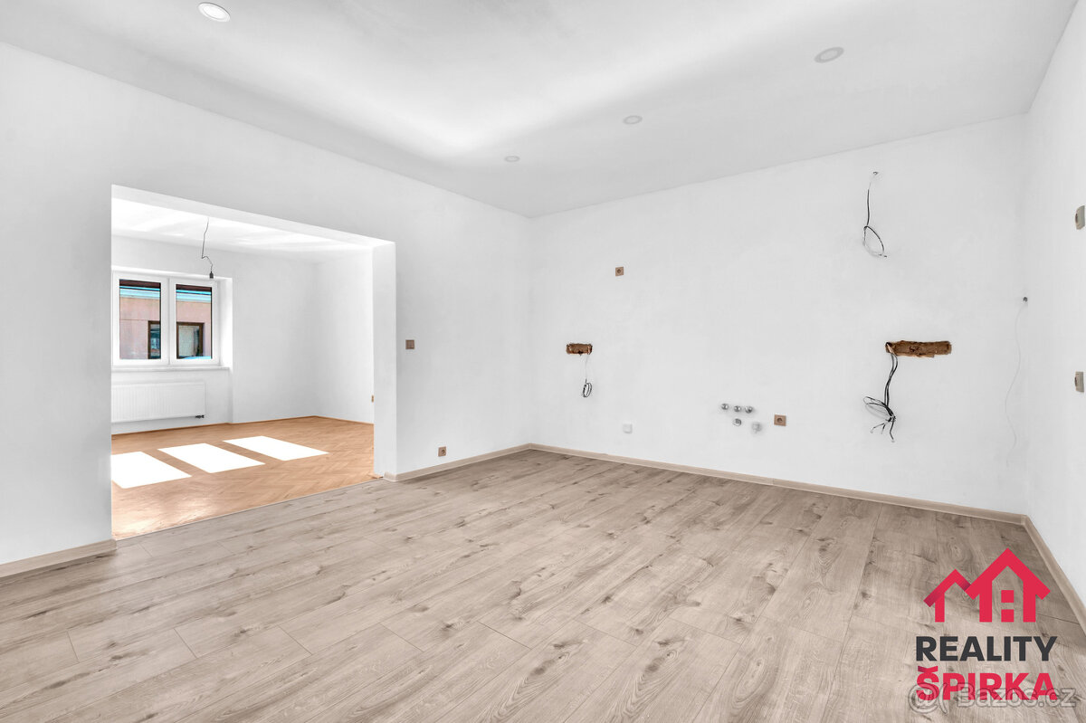 Prodej RD 4+1, CP 236 m², K. Čapka Moravská Třebová - 8