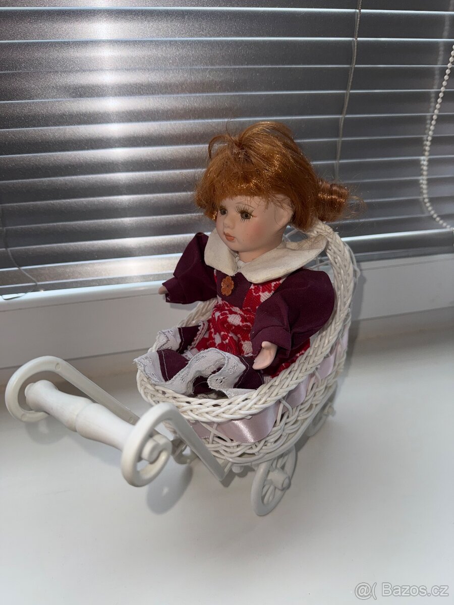 Kočárek s panenkou - 8
