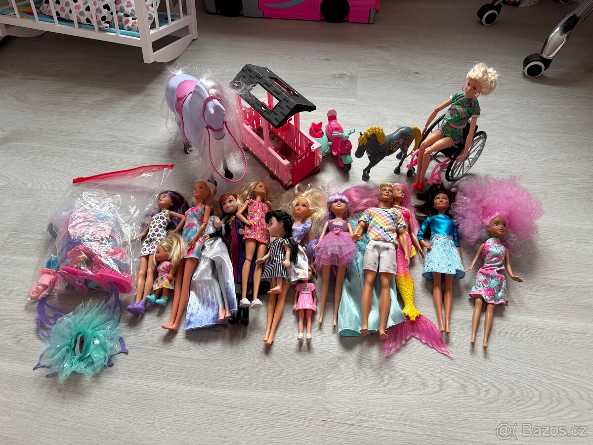 Barbie dům s výtahem, karavan, panenky - 8