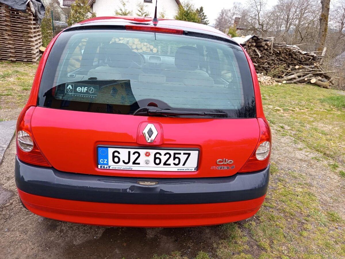 Renault clio - 8
