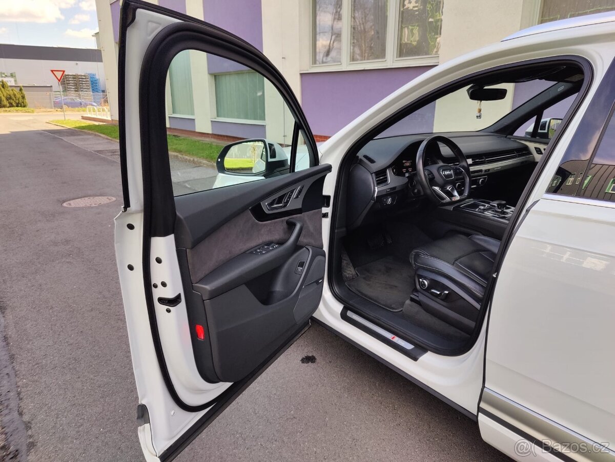 Audi Q7 3,0 TDI 4x4/3xS-line / servis. - 8