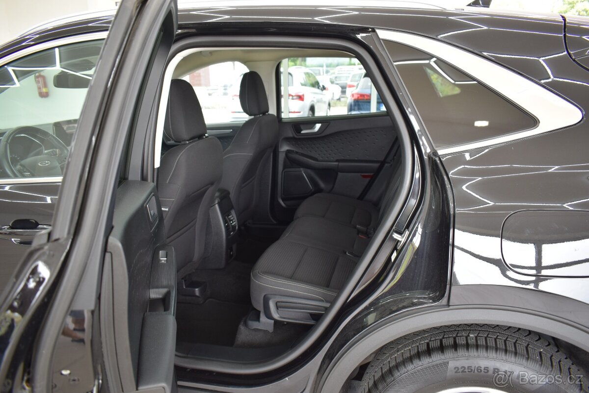 Ford Kuga 1,5 i 110 kW,Navi,najeto pouze71tkm,DPH, - 8