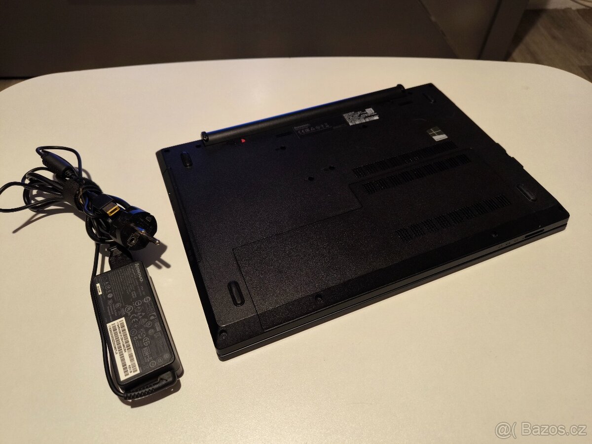 Lenovo IdeaPad E50-80 - 8