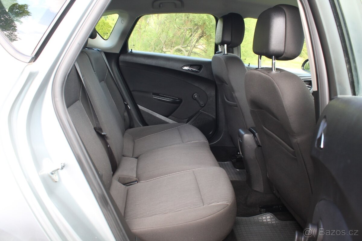 Opel Astra 1.4T 103kW, 2 x Majitel, Servisní kniha - 8