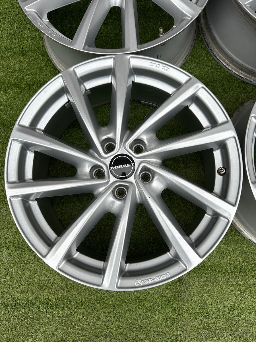 5x112 - Borbet - 18 - SADA ALU KOL - 8