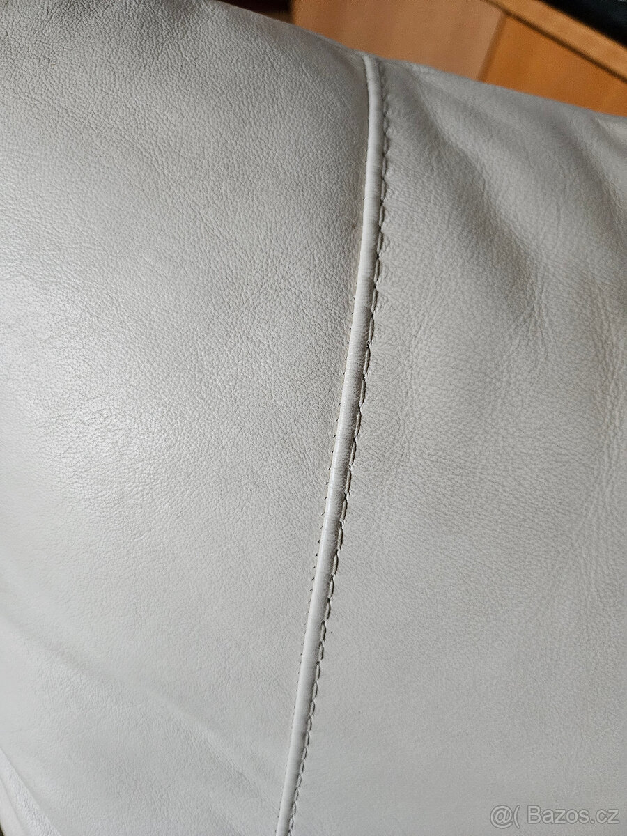 Kožené křeslo polohovací - 8