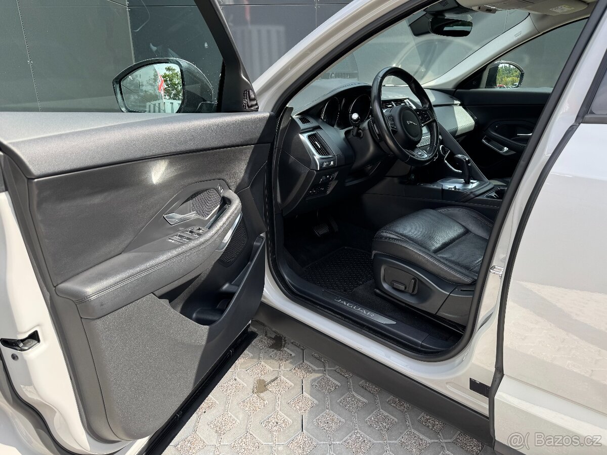 Jaguar E-Pace D150 R-Dynamic S 4WD AT - 8