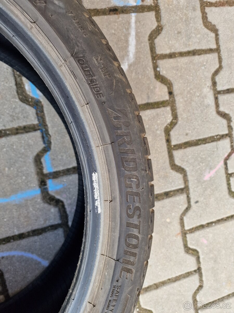 Letní pneumatiky 225/40 R19 - 8