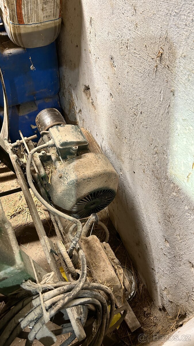 Šrotovník na obilí, válcový šroťák - 8