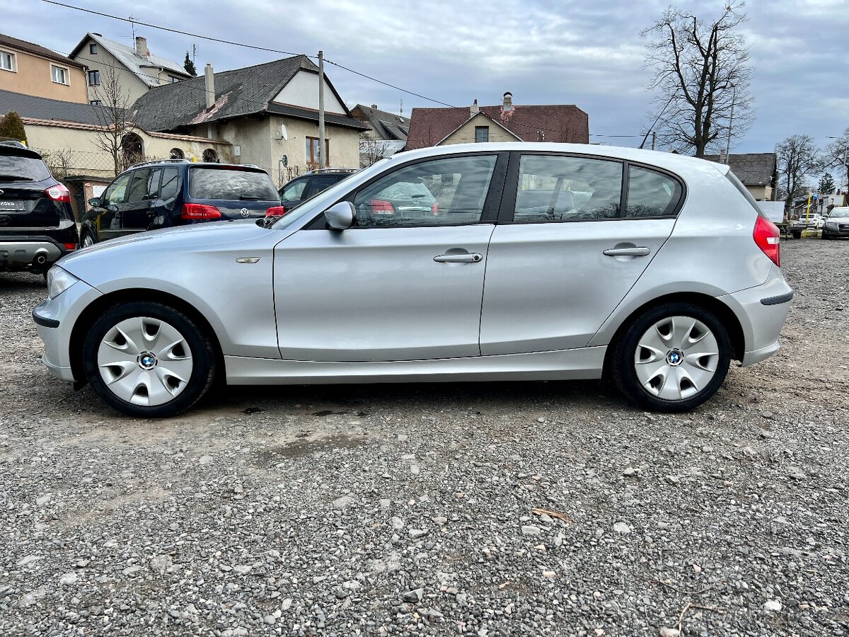 BMW 116i 90 kW Klima,Vyhřevy,Servis - 8