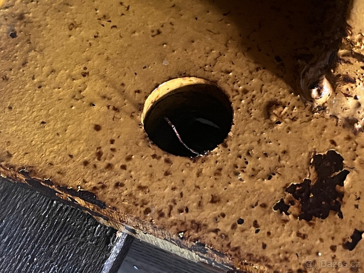 bagr Ostrowek K 162 - 8