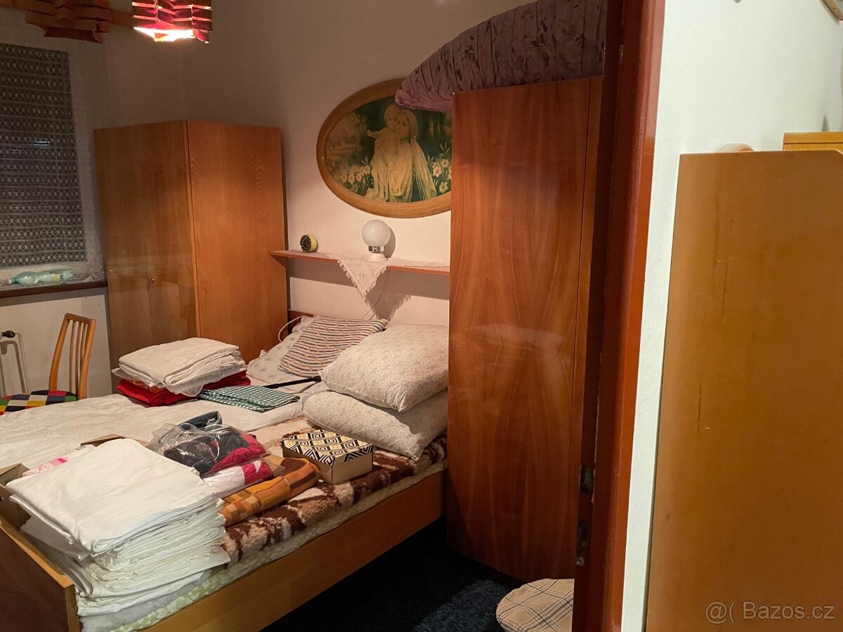 Starý nábytek za odvoz - 8