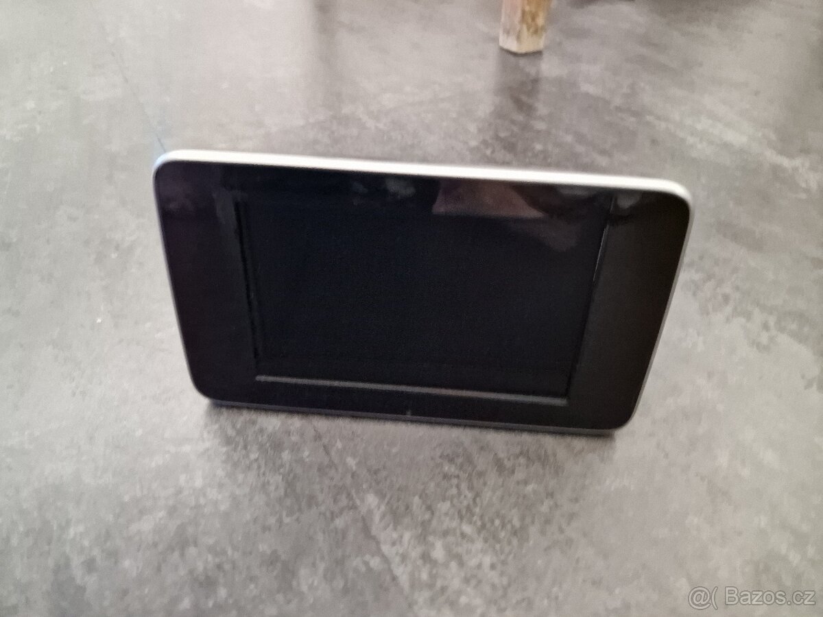 Mercedes C W205 interiér - 8