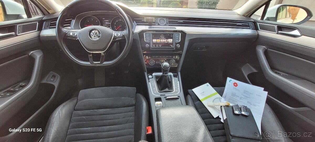 Volkswagen Passat 2,0 TDi Highline sedan - 8
