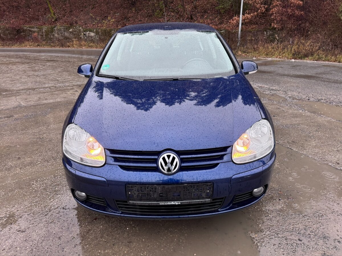 Volkswagen Golf 1.4 16V - 8
