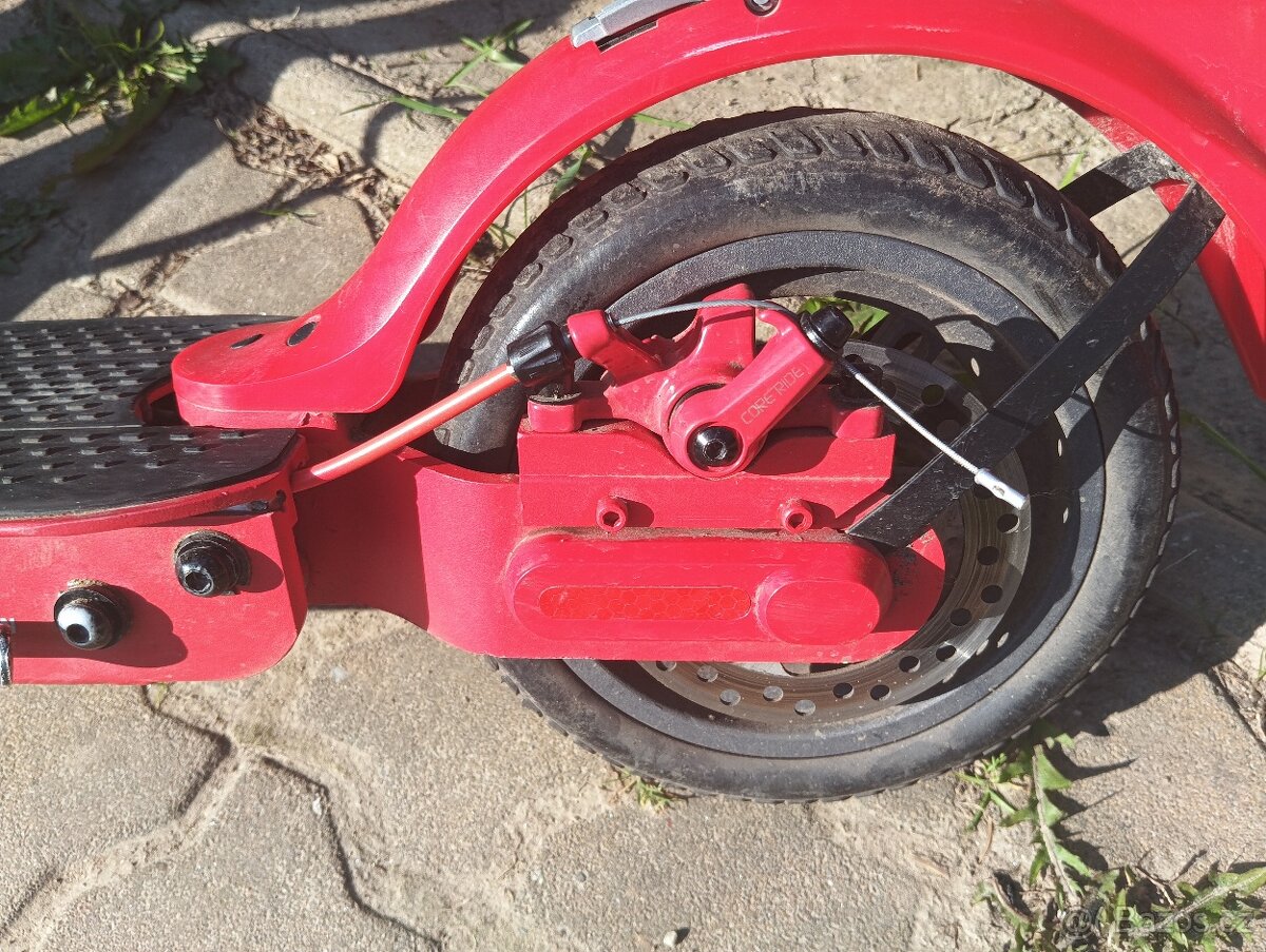 Prodám elektrokolobezku - 8