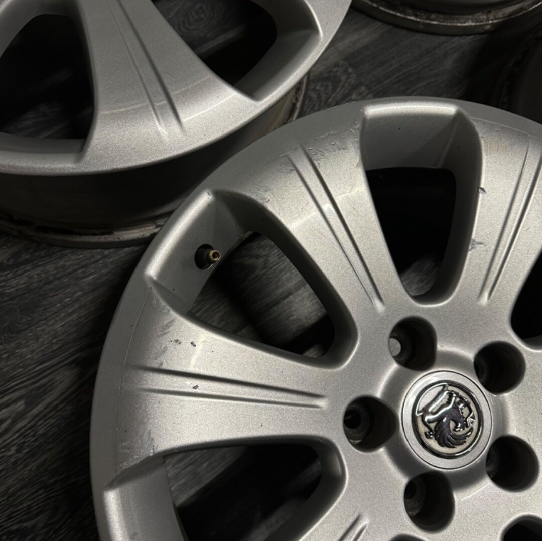 Alu OPEL 5x110 17” 7j et39 - 8