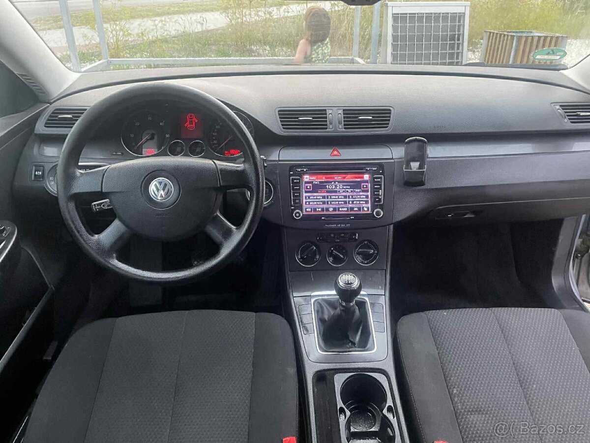 Vw Passat b6 1.9.TDI - 8