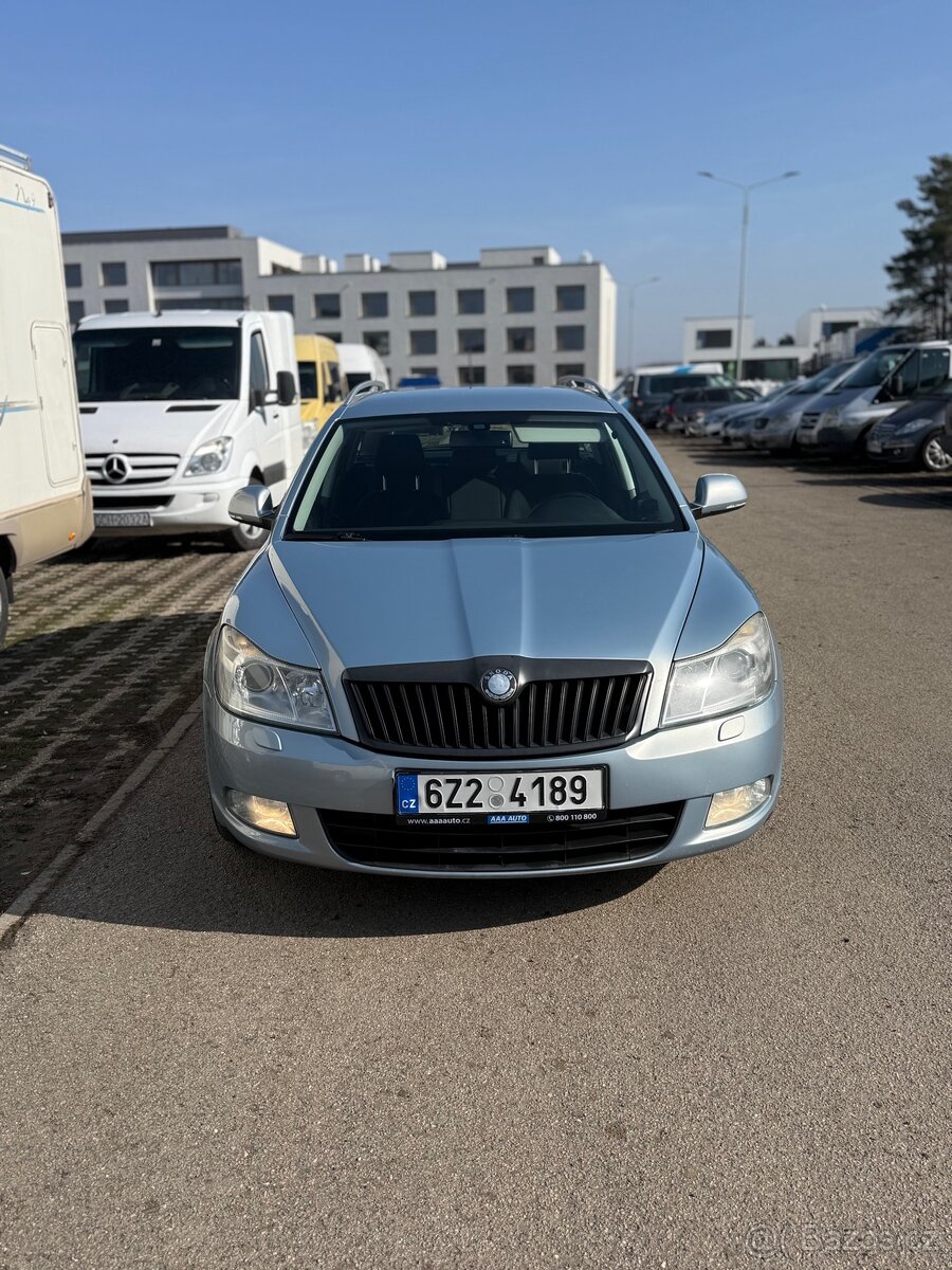 Škoda Octavia 2.0tdi automat - 8