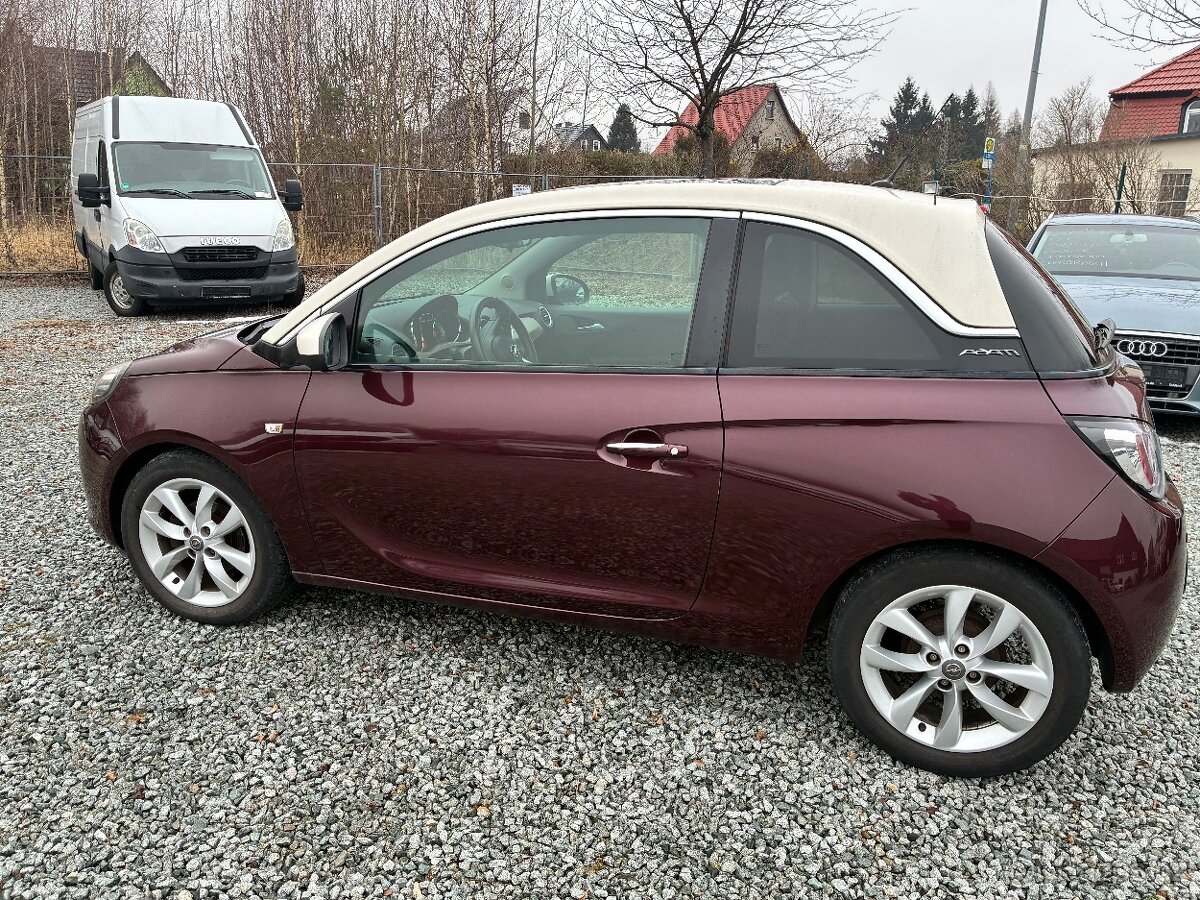 Opel Adam 1,2 i - 8