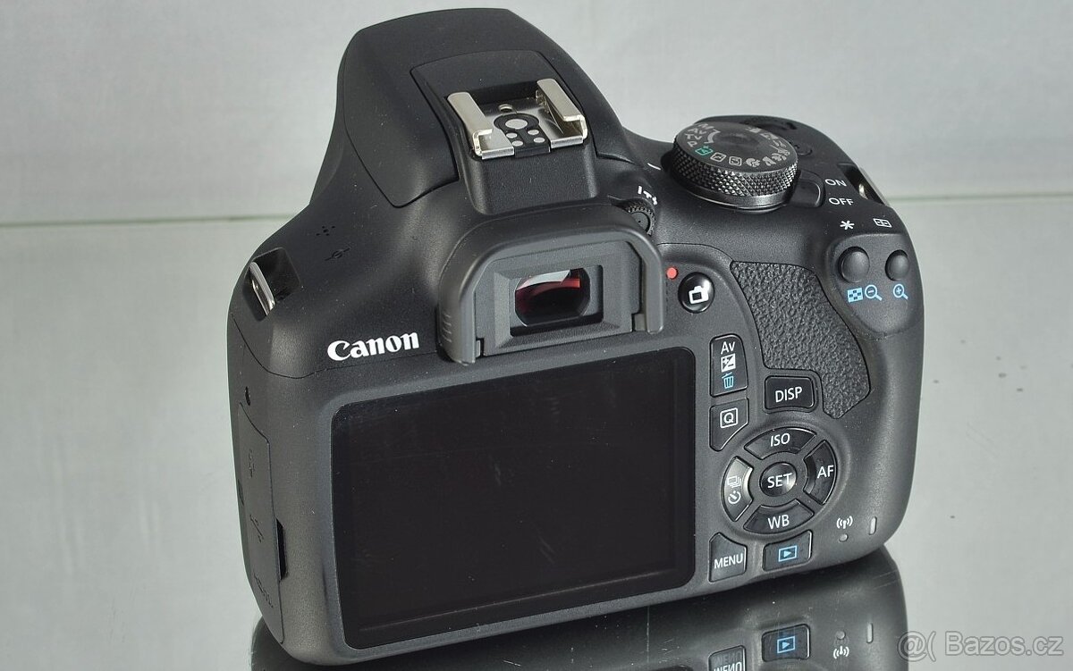Canon EOS 2000D + Lens EFS 18-55mm jen 1700 Exp. - 8