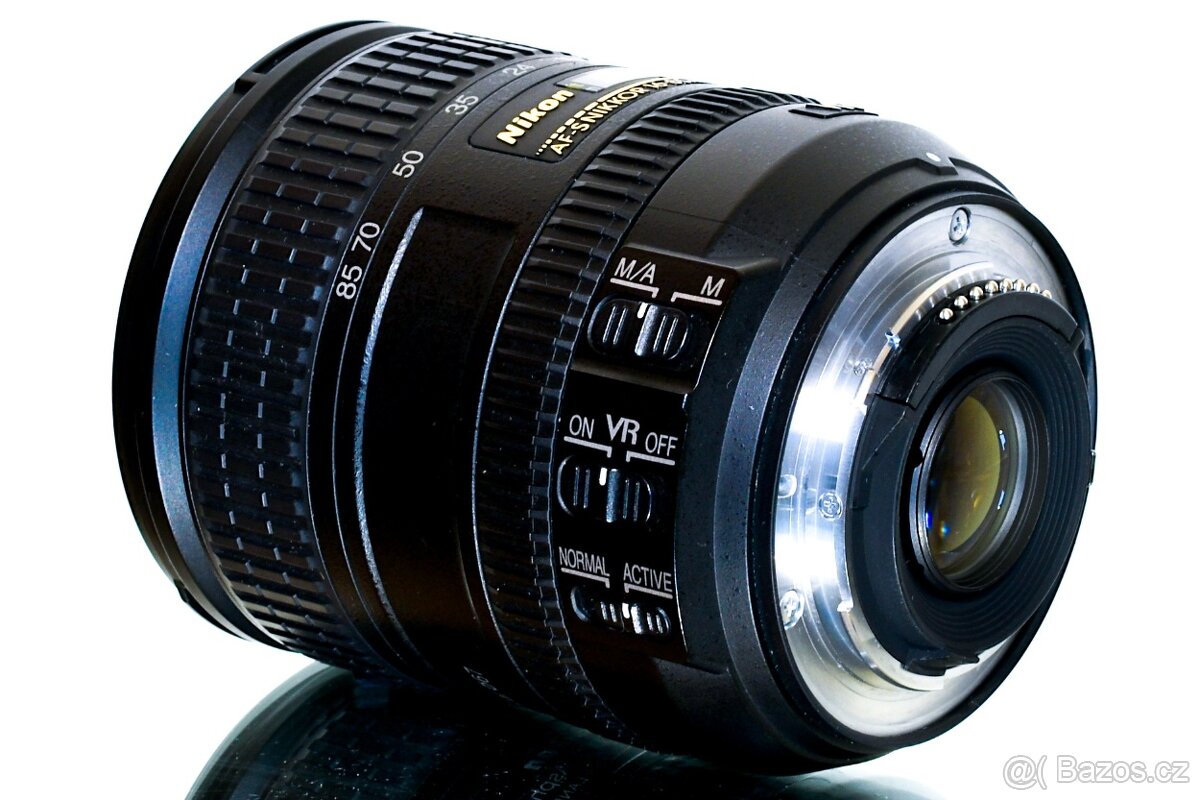 Nikon AF-S Nikkor 16-85mm VR + UV TOP STAV - 8