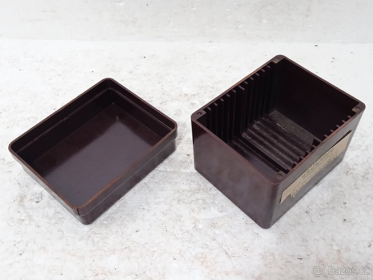 Druopta - Bakelitová krabička s fitry - 8