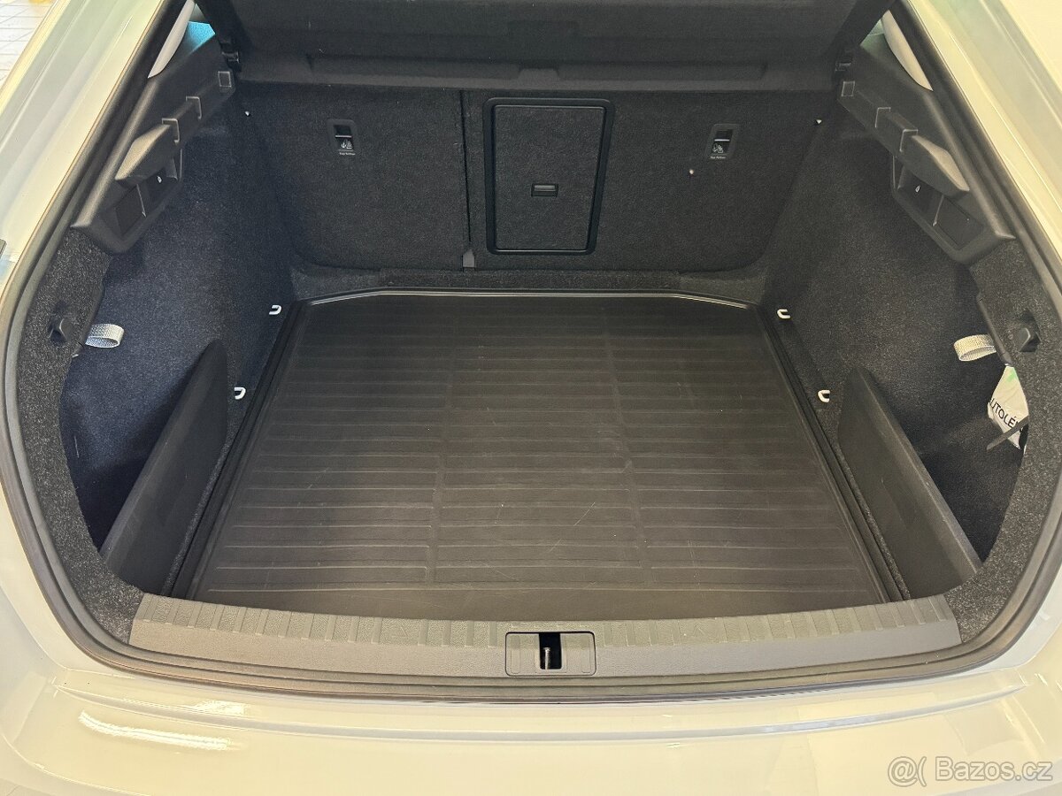 Škoda Octavia 1.5 TSI 110 KW M 6° Style - 8