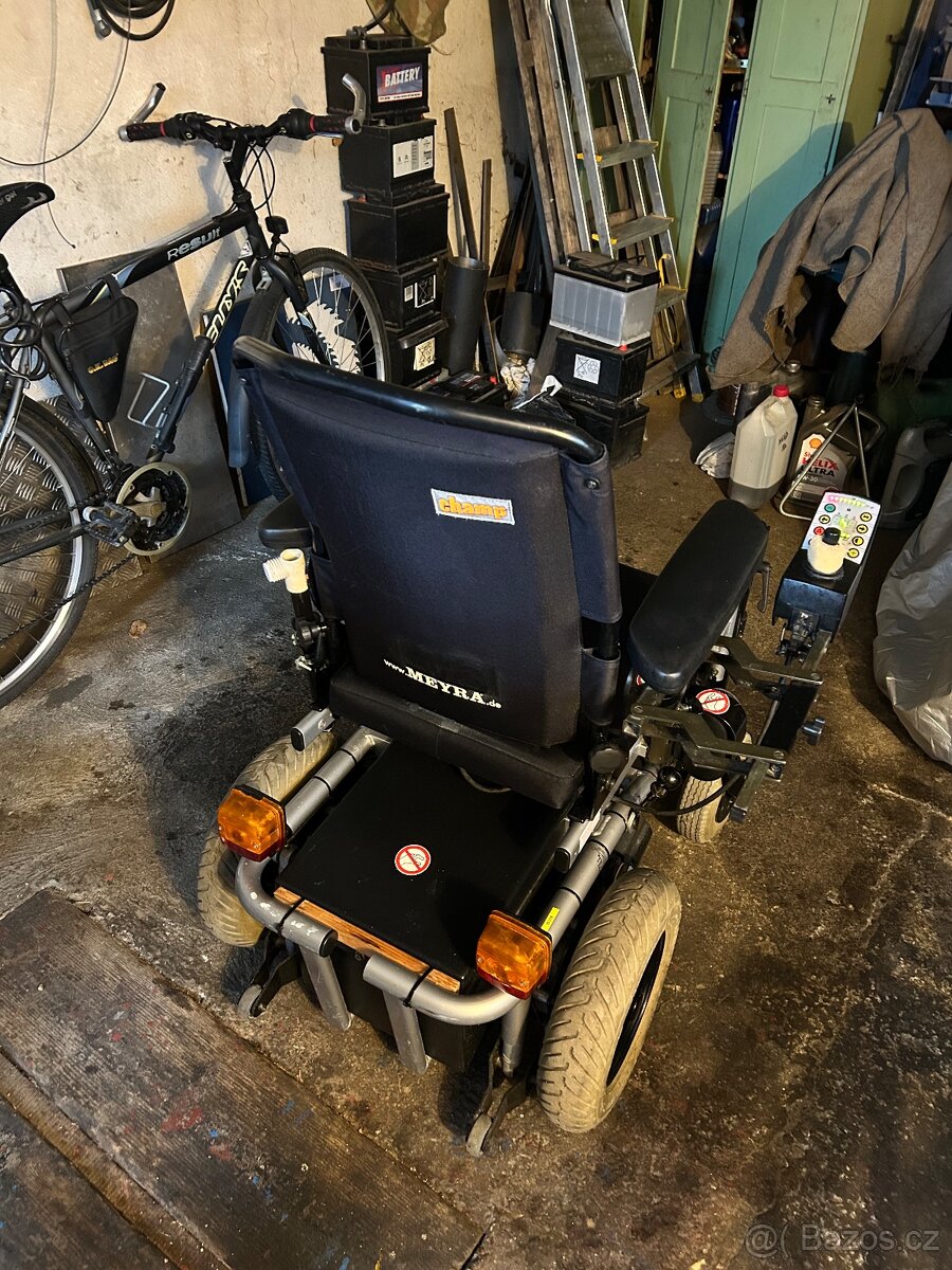 Elektrický invalidní vozík Meyra Champ - 8
