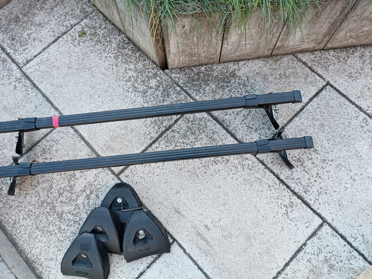 Střešní nosič na FAbii. Zn. HAKR. - 8