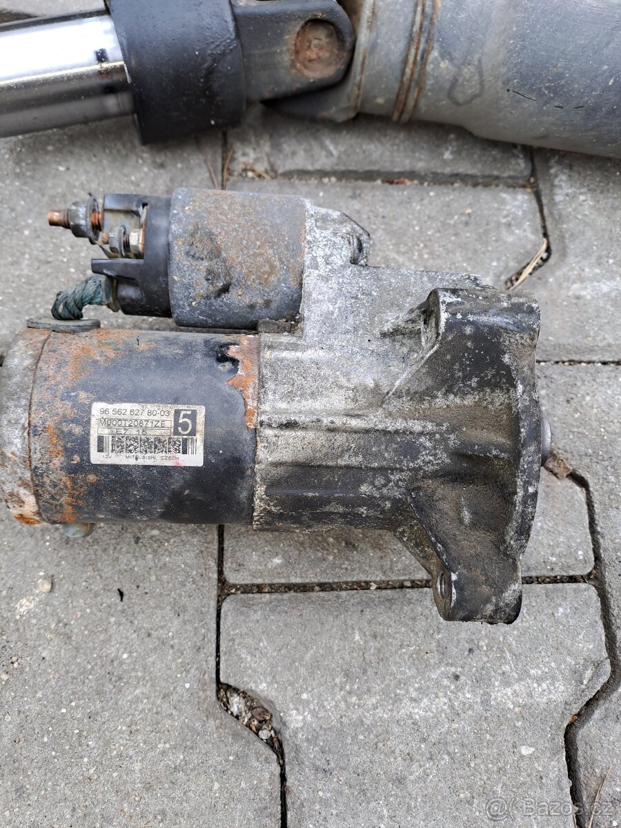 PEUGEOT 4007 CITROEN C CROSS MITSUBISHI OUTLANDER - 8