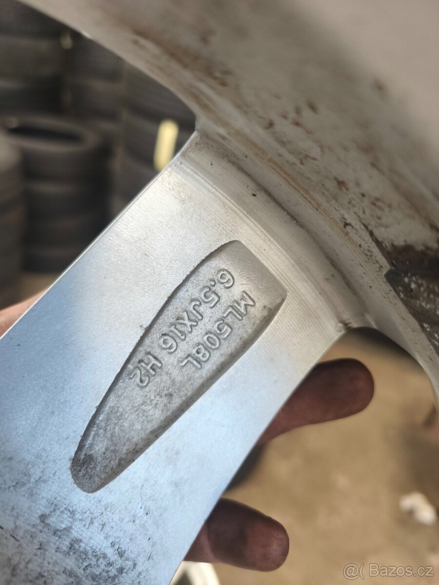 5x114.3 r16 - 8