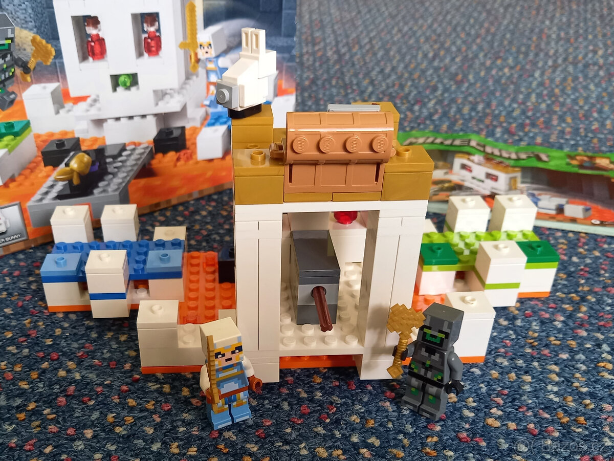 Lego Minecraft 21145 - The Skull Arena. - 8