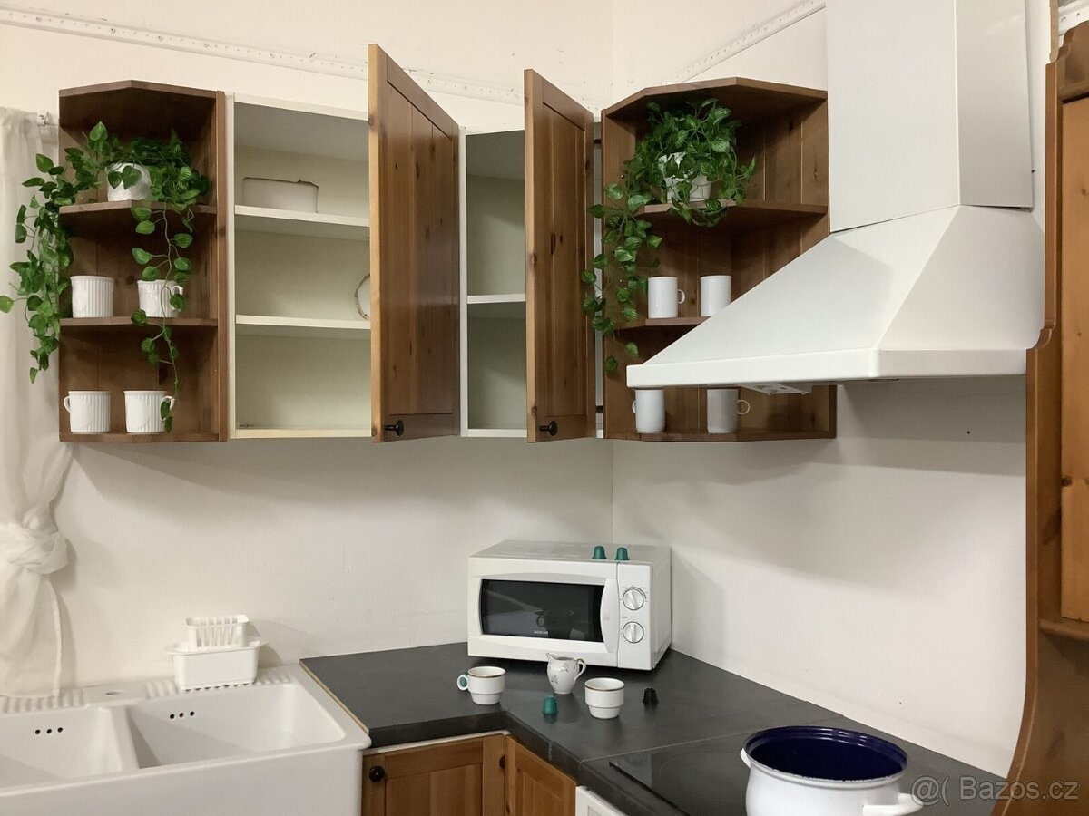 Selská kuchyně LARA - 8