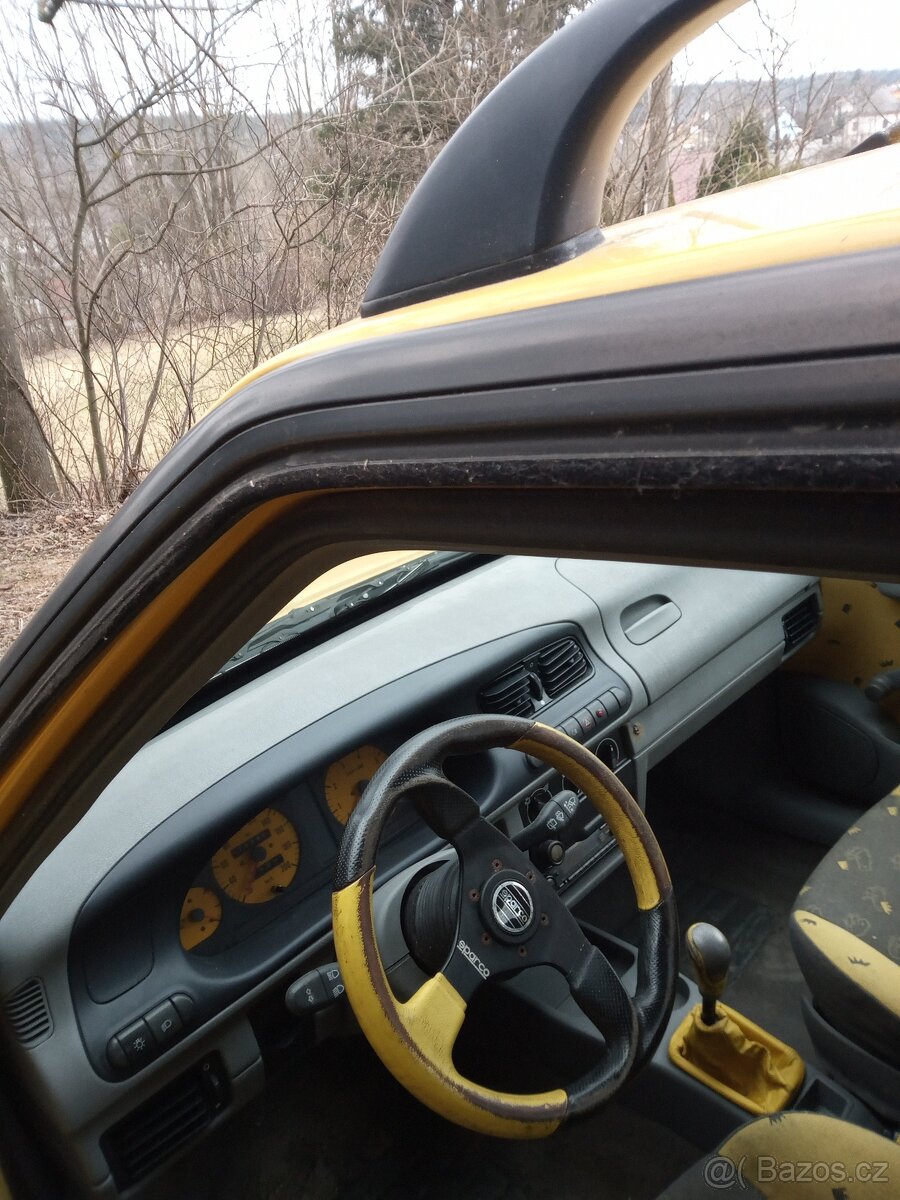 Škoda felicie FUN 1,6 benzin - 8