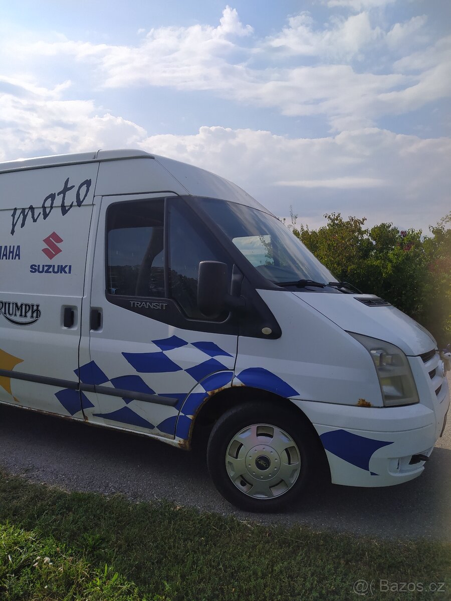 Prodám Ford transit 2, 2 TDI - 8