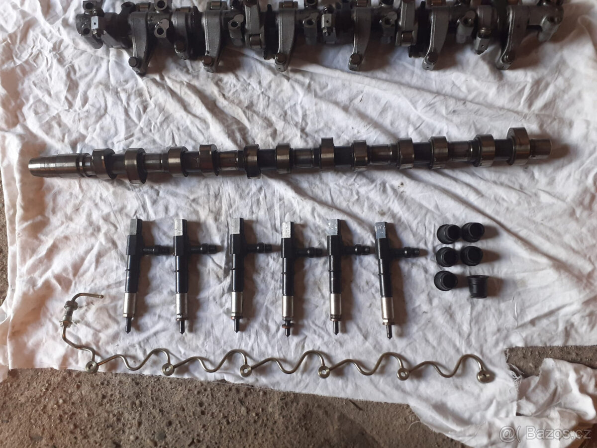Toyota LandCruiser 80 - 8