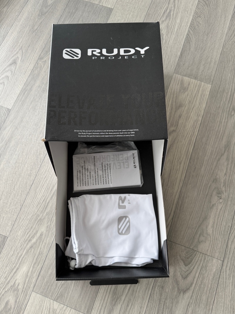 Cyklistická přilba - 8