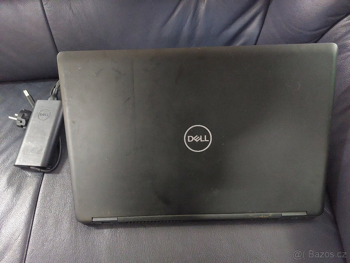 Notebook Dell, Core i5, 8 GB/250 GB, nabíječka - 8