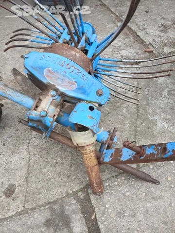 Prodám vyorávač brambor za malotraktory včetně kardanu viz f - 8