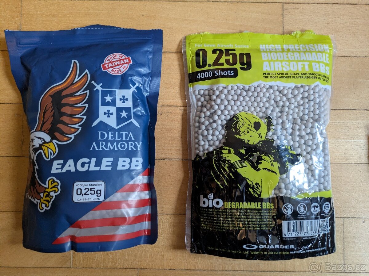 Airsoft M4 + vše potřebné ke střílení - 8