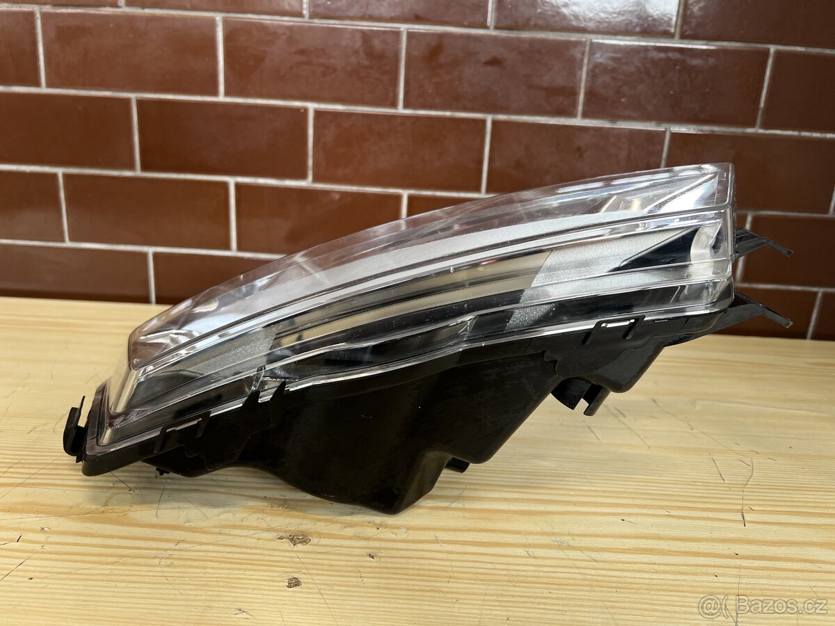 Mlhovky Škoda rapid - 8