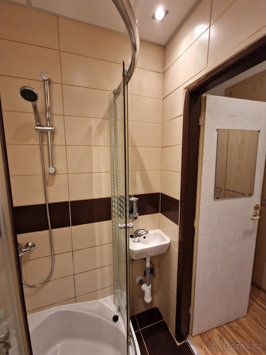 Pronájem bytu 2+1 Most - 8