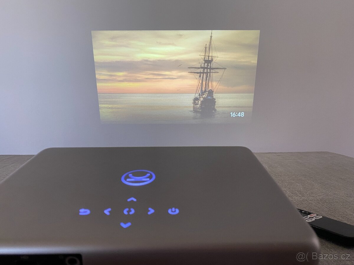 Projektor Vankyo Performance V700G - 8