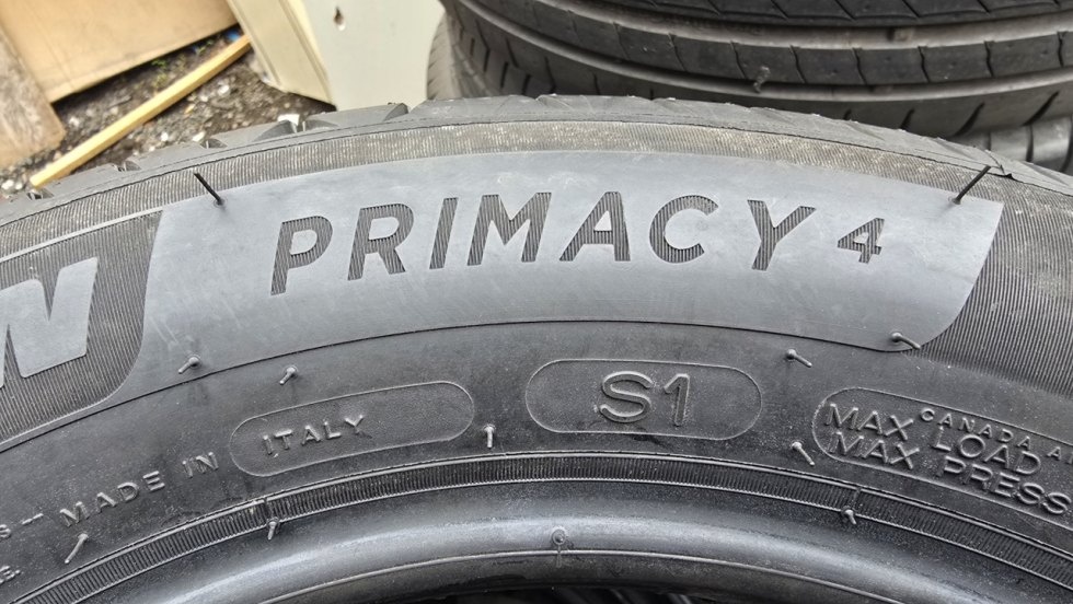 Letní pneu 185/60/15 Michelin - 8