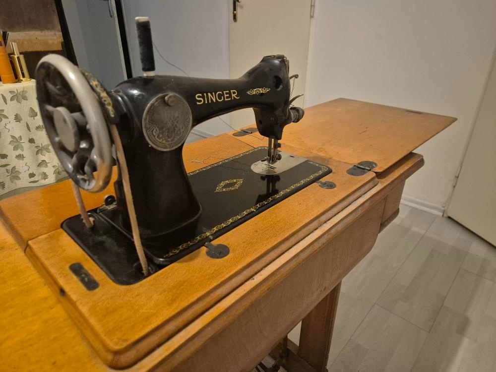 Šicí stroj Singer 15K88 - 8